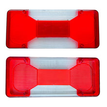 Carica l'immagine nel visualizzatore di Gallery, PLASTICA GEMMA STOP luce FANALE POSTERIORE stop freccia  DESTRA = SINISTRA. compatibile  IVECO DAILY DA 2006 AD OGGI 35C 35S 50C 65C 70C. oe 42555132
