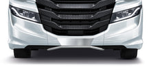 Carica l'immagine nel visualizzatore di Gallery, 50278 BARRA PORTATARGA TUNING CON CORNA ACCIAIO INOX SU PARAURTI CROMATO LUCIDO IVECO S-WAY