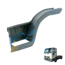Carica l'immagine nel visualizzatore di Gallery, 8142603 PEDANA PARAFANGO SINISTRA DESTRA IVECO EUROCARGO 60 DAL 1991 AL 2003