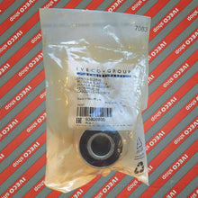 Carica l'immagine nel visualizzatore di Gallery, 93808935 BOCCOLA ELASTICA SOSPENSIONE BALESTRA POSTERIORE IVECO DAILY DA 1990 A 2022