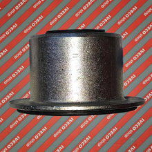 Carica l'immagine nel visualizzatore di Gallery, 93808935 BOCCOLA ELASTICA SOSPENSIONE BALESTRA POSTERIORE IVECO DAILY DA 1990 A 2022