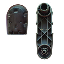 Carica l'immagine nel visualizzatore di Gallery, foto reale, parte incastri interna, della manovella alzacristallo vetro, iveco daily 1996. NUMERI OE IVECO: 93927397&nbsp;93926848&nbsp;93936405&nbsp;93936407&nbsp;93941362