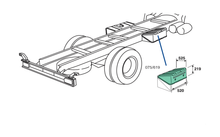 Carica l&#39;immagine nel visualizzatore di Gallery, 504077600 COPERCHIO BATTERIA IVECO EUROCARGO 2008