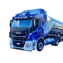 Carica l'immagine nel visualizzatore di Gallery, RIVESTIMENTO PLASTICA SOTTOPORTA INTERNO SINISTRO / DESTRO IVECO STRALIS TRAKKER AS AT AD dal 2007 al 2019 3799163 3799164