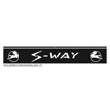 Carica l&#39;immagine nel visualizzatore di Gallery, PARASPRUZZO LUNGO TRAVERSA POSTERIORE LOGO IVECO S-WAY NERO O BIANCO