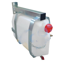 Carica l'immagine nel visualizzatore di Gallery, TANICA ACQUA ACCIAIO 25 Litri CON TAPPO LUCCHETTO SUPPORTO IN ACCIAIO UNIVERSALE per CAMION CAMPER TRATTORE