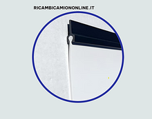 Carica l&#39;immagine nel visualizzatore di Gallery, PARASPRUZZO LUNGO TRAVERSA POSTERIORE LOGO SCANIA NERO O BIANCO