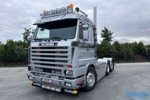 PARASPRUZZO LUNGO TRAVERSA POSTERIORE LOGO SCANIA NERO O BIANCO