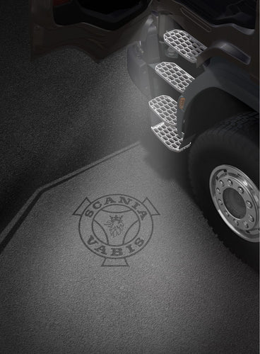 LUCE DI CORTESIA TUNING SU PORTA SINISTRA SCANIA VABIS SERIE TNG NEXT GEN
