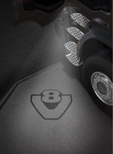 Carica l'immagine nel visualizzatore di Gallery, LUCE DI CORTESIA TUNING SU PORTA SINISTRA SCANIA LOGO 8V SERIE TNG