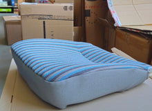Carica l'immagine nel visualizzatore di Gallery, SEDUTA SEDILE IMBOTTITA CON FODERA TESSUTO ORIGINALE IVECO NEW DAILY 1989 A 1995 30.8 35.8 35.10 35.12 49.10 59.10