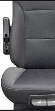 Carica l&#39;immagine nel visualizzatore di Gallery, 500VV SEDILE CONDUCENTE PNEUMATICO RISCALDATO VENTILATO LOMBARE CON BRACCIOLO VOLVO TRUCKS FE FL FM FMX FH FH10 FH12 VERSION I II III IV