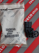 Carica l'immagine nel visualizzatore di Gallery, 504369148 SENSORE PRESSIONE IVECO STRALIS TRAKKER CURSOR